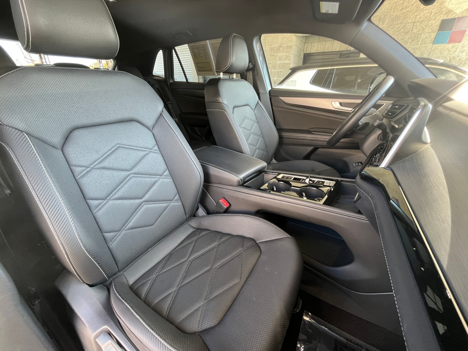 Thumbnail: 2025 Volkswagen Atlas - 2