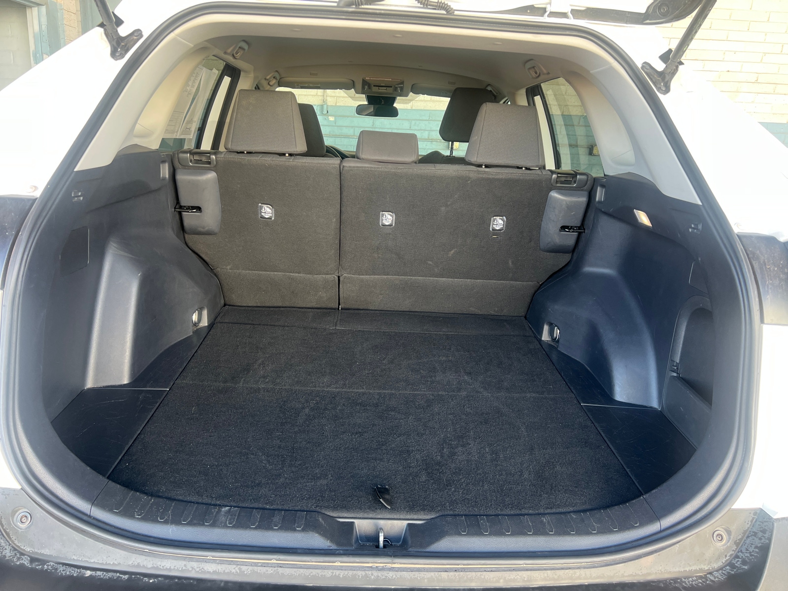 Thumbnail: 2025 Toyota RAV4 - 6