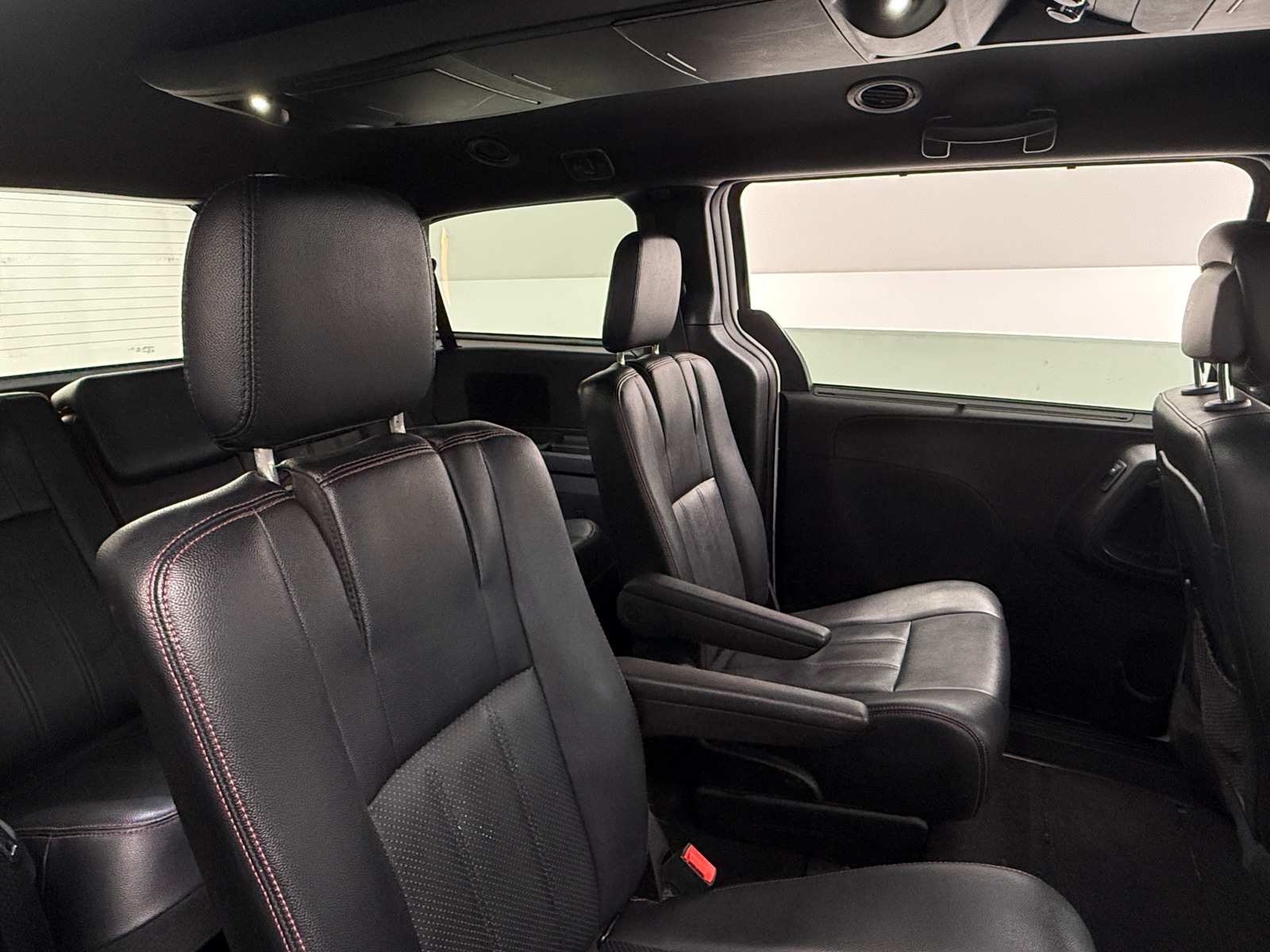 Thumbnail: 2019 Dodge Grand Caravan - 6