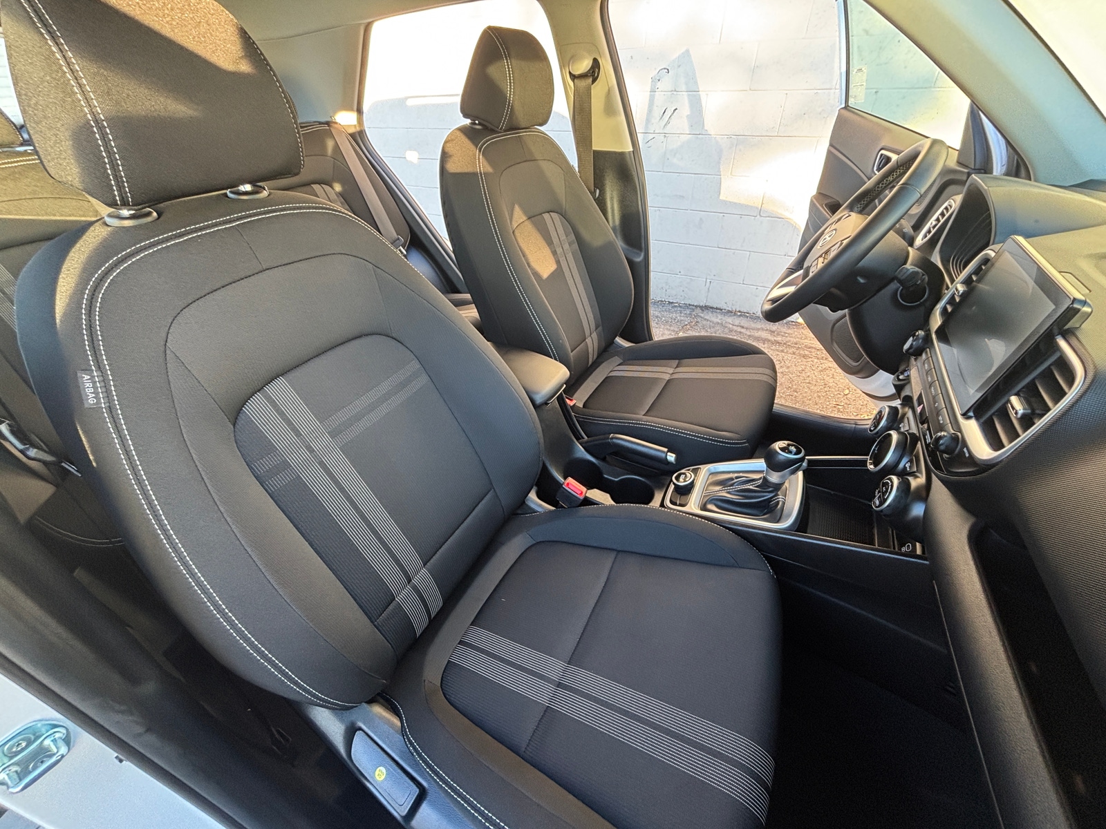 Thumbnail: 2025 Hyundai Venue - 2