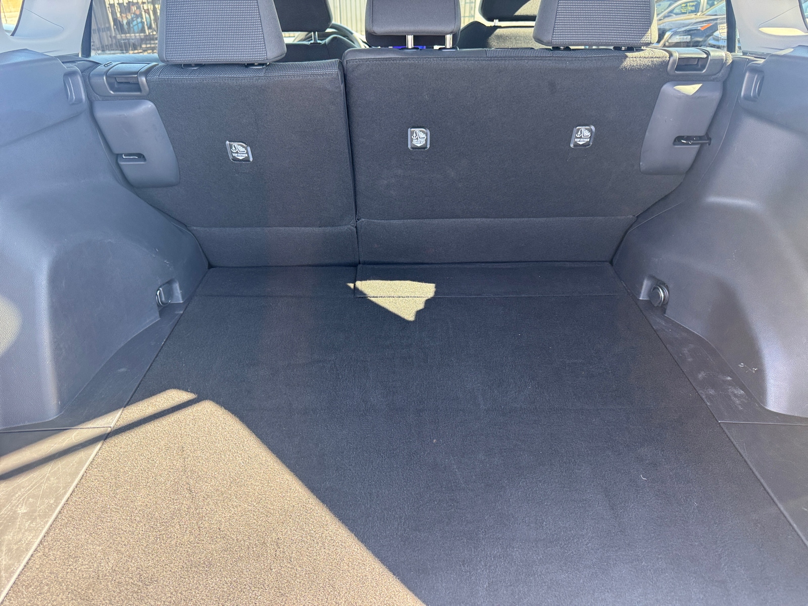 Thumbnail: 2025 Toyota RAV4 - 6