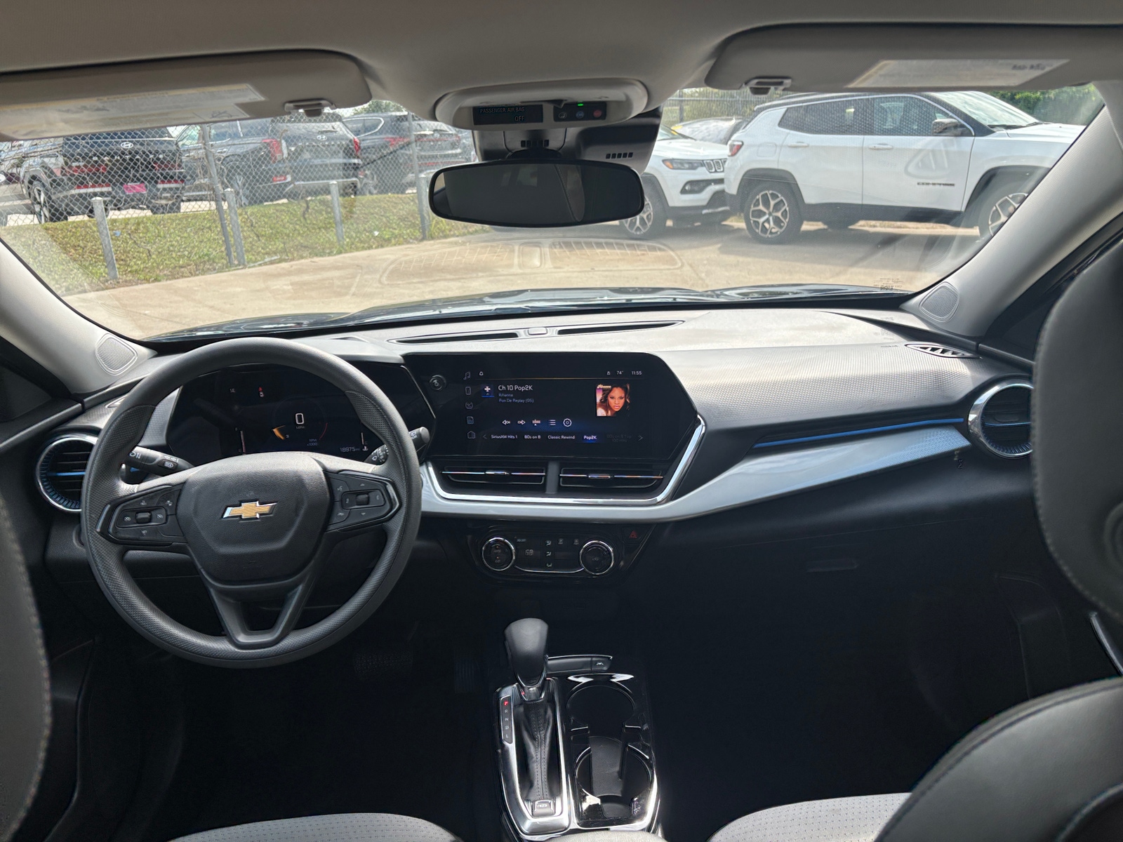 Thumbnail: 2025 Chevrolet Trax - 3