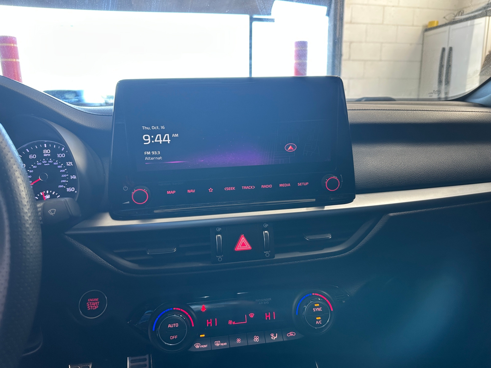 Thumbnail: 2024 Kia Forte - 3