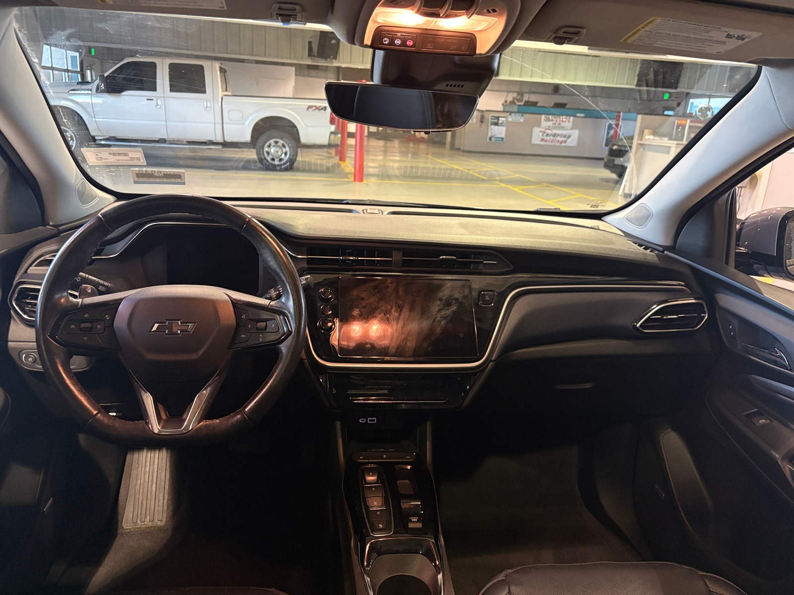 Thumbnail: 2022 Chevrolet Bolt EUV - 2