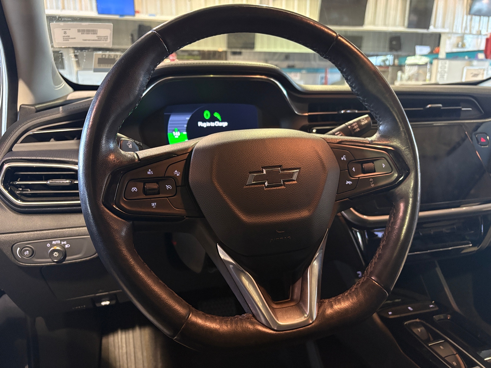 Thumbnail: 2022 Chevrolet Bolt EUV - 4