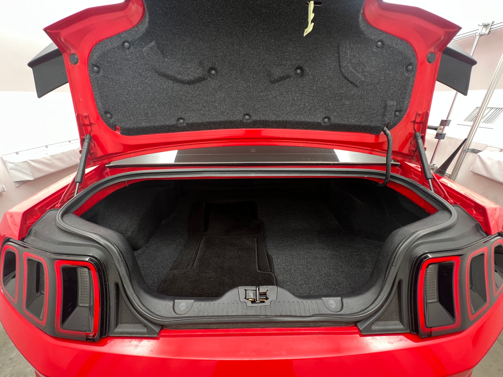 Thumbnail: 2013 Ford Mustang - 5