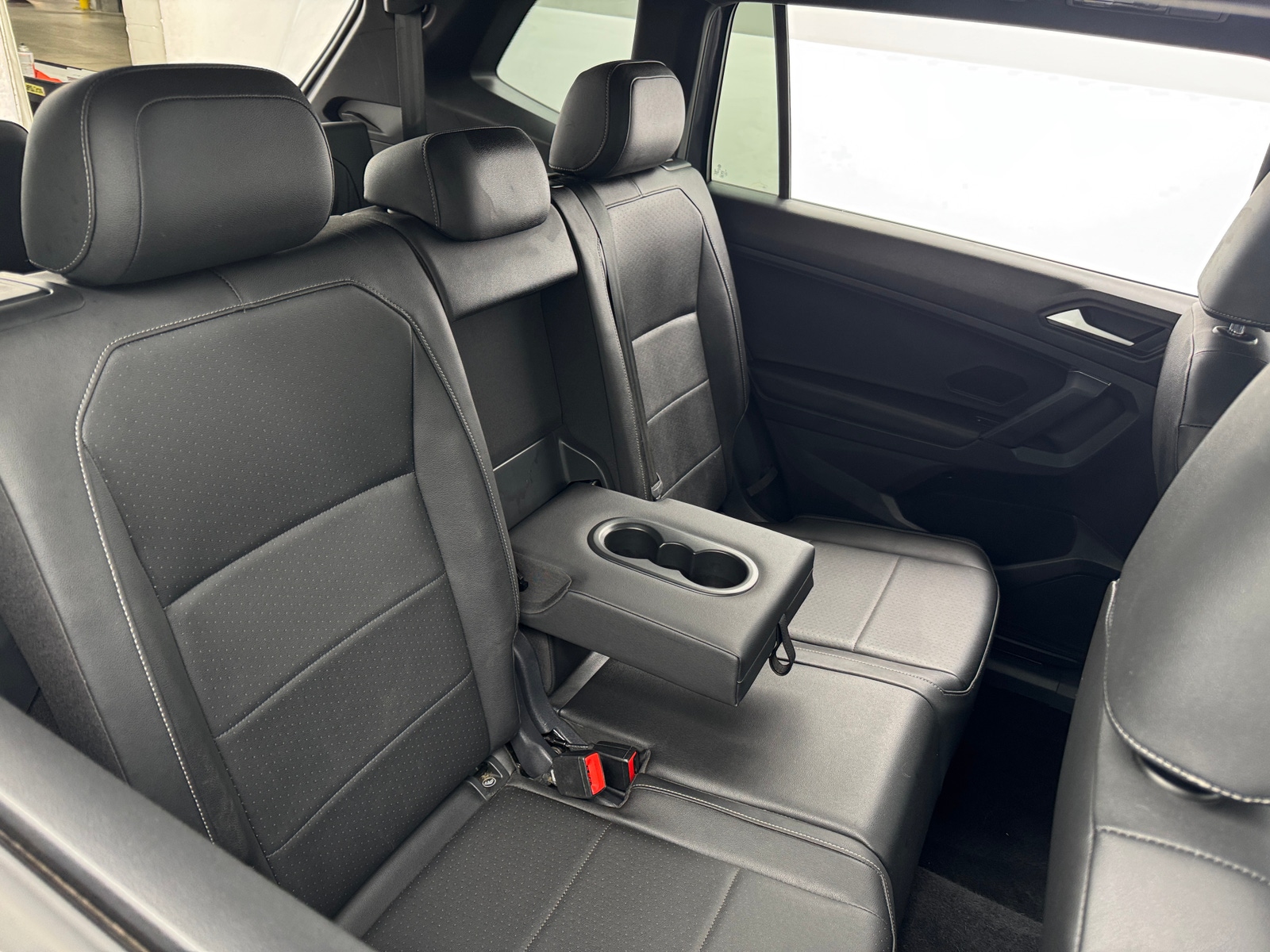 Thumbnail: 2019 Volkswagen Tiguan - 6