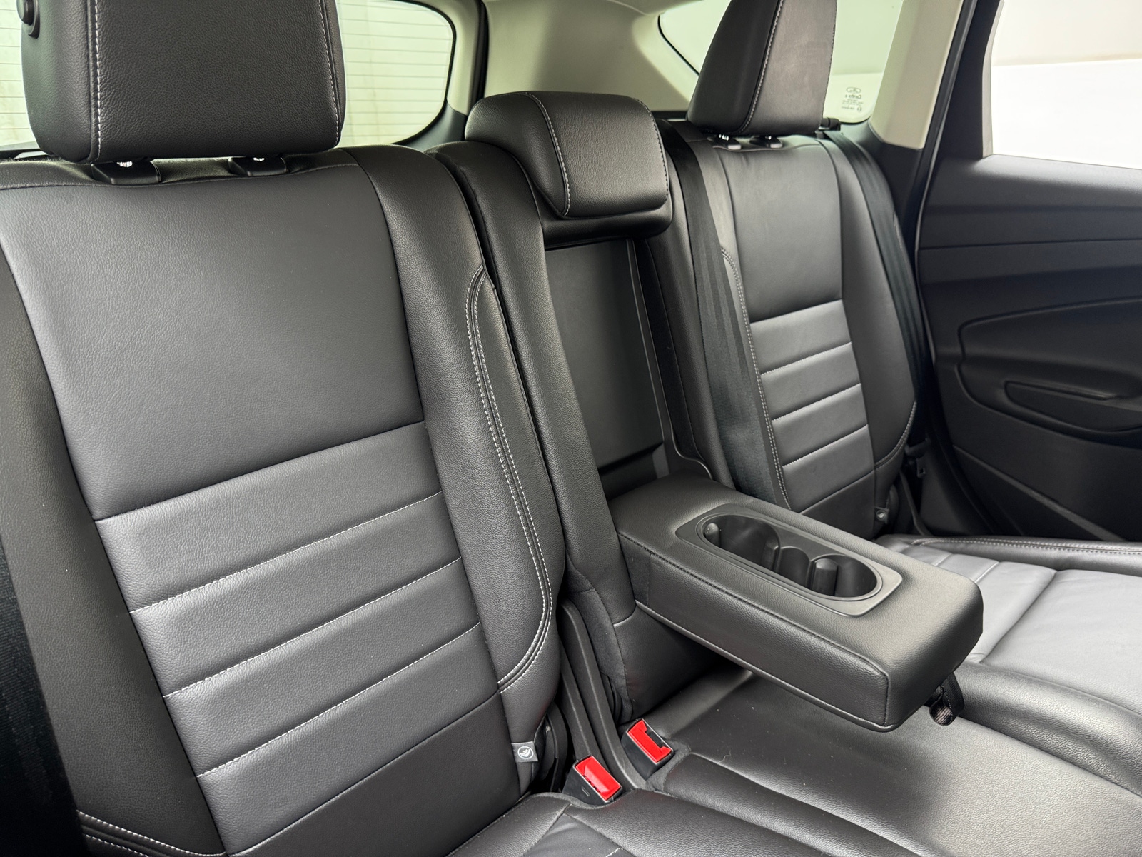 Thumbnail: 2016 Ford Escape - 5