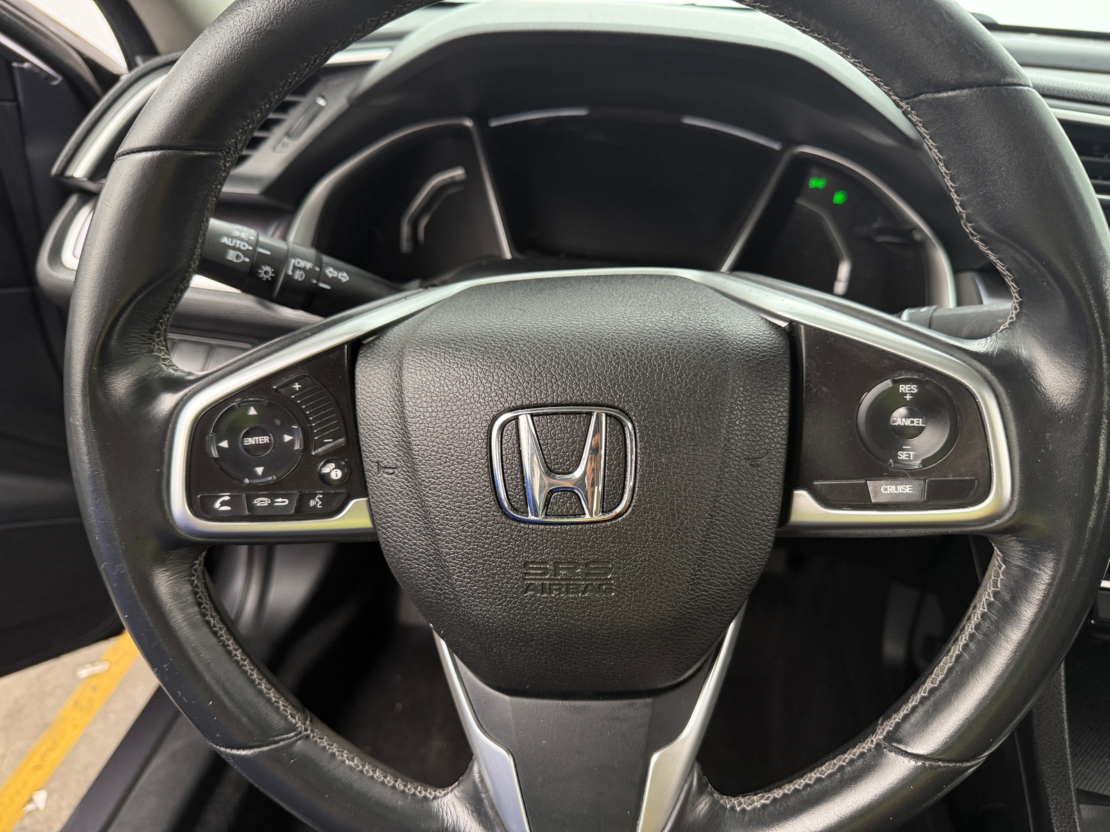 Thumbnail: 2018 Honda Civic - 4