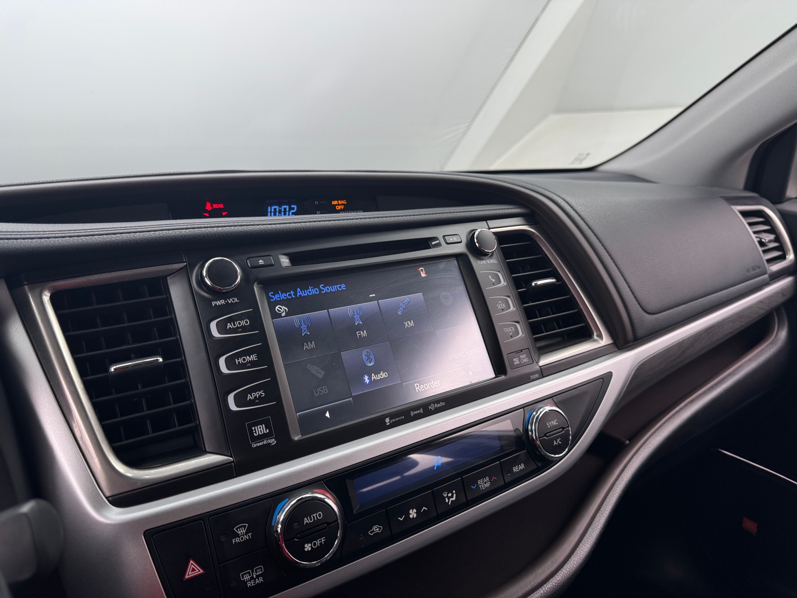 Thumbnail: 2019 Toyota Highlander - 3