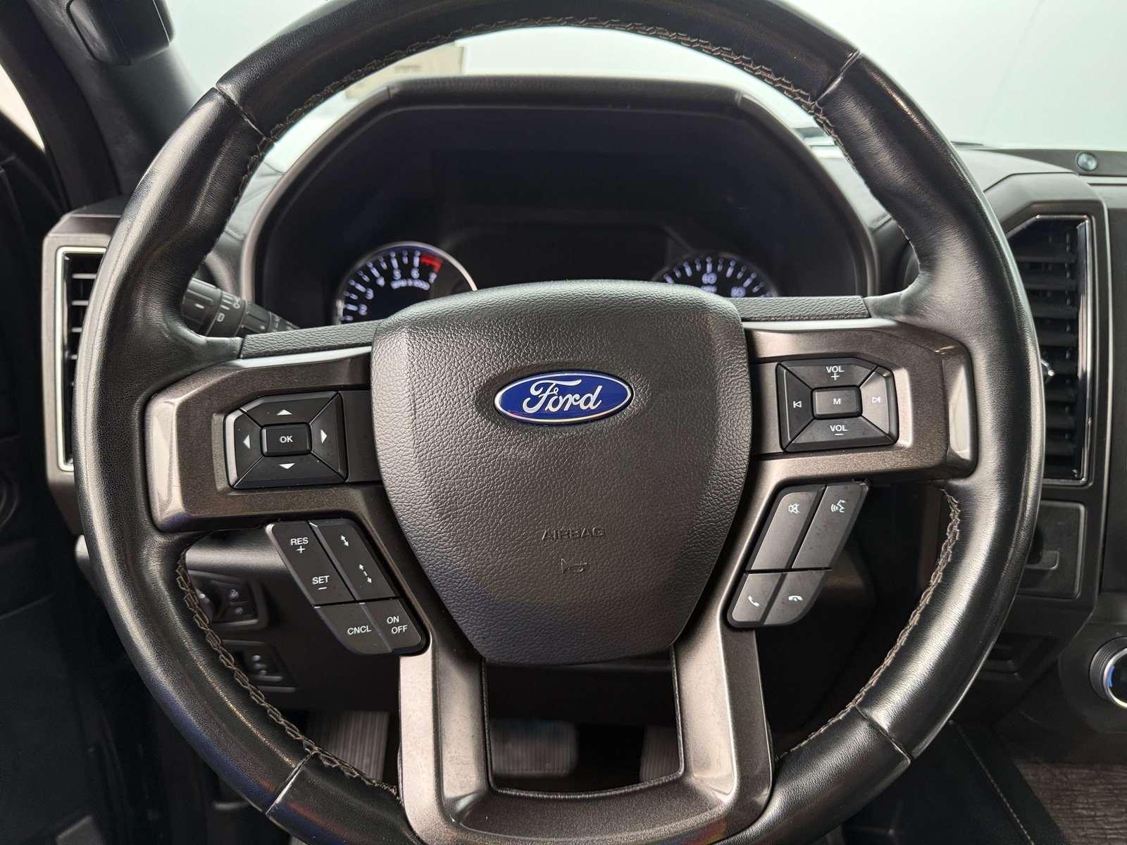 Thumbnail: 2021 Ford Expedition MAX - 4