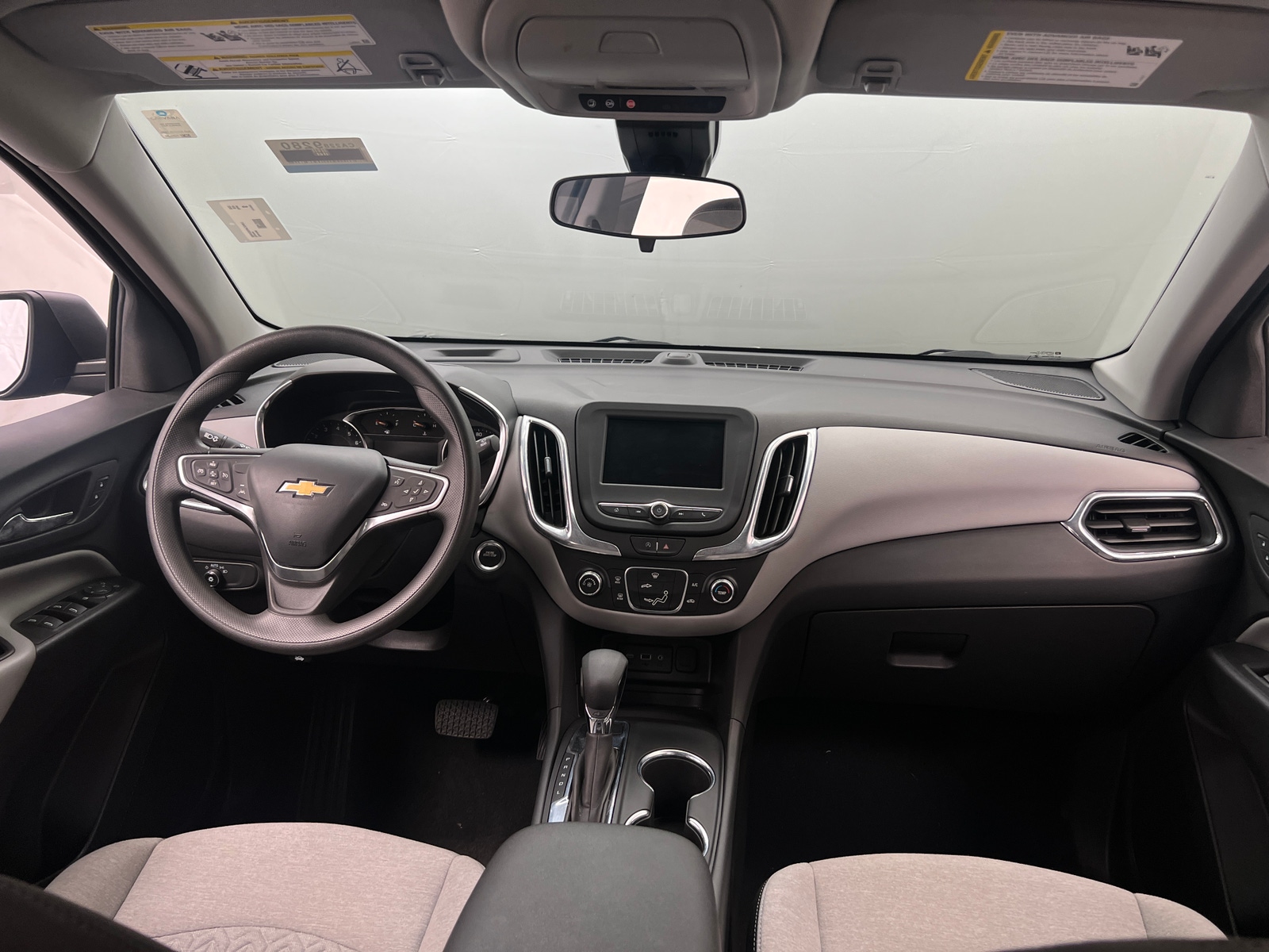 Thumbnail: 2023 Chevrolet Equinox - 3