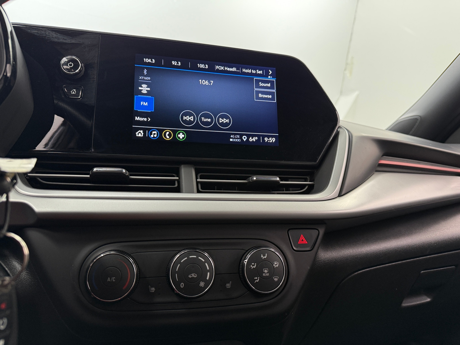 Thumbnail: 2024 Chevrolet Trax - 4