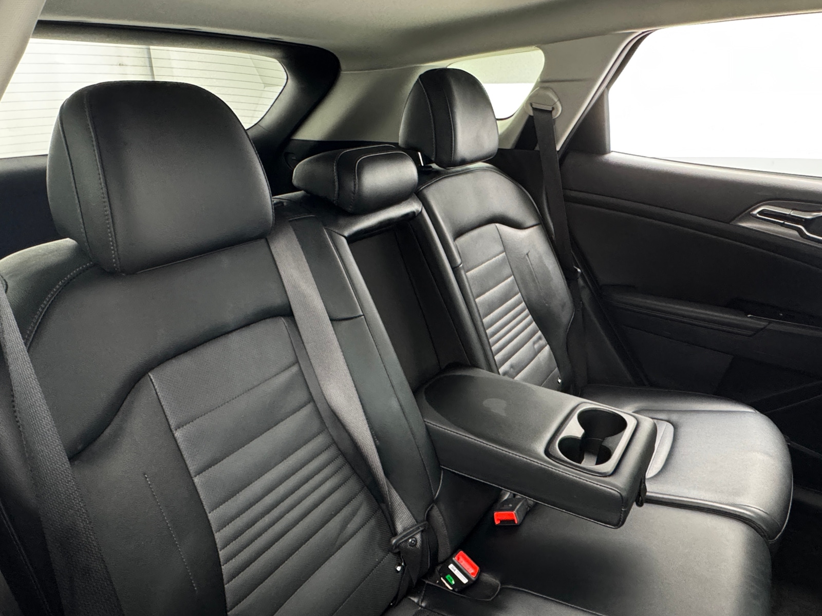Thumbnail: 2024 Kia Sportage - 6
