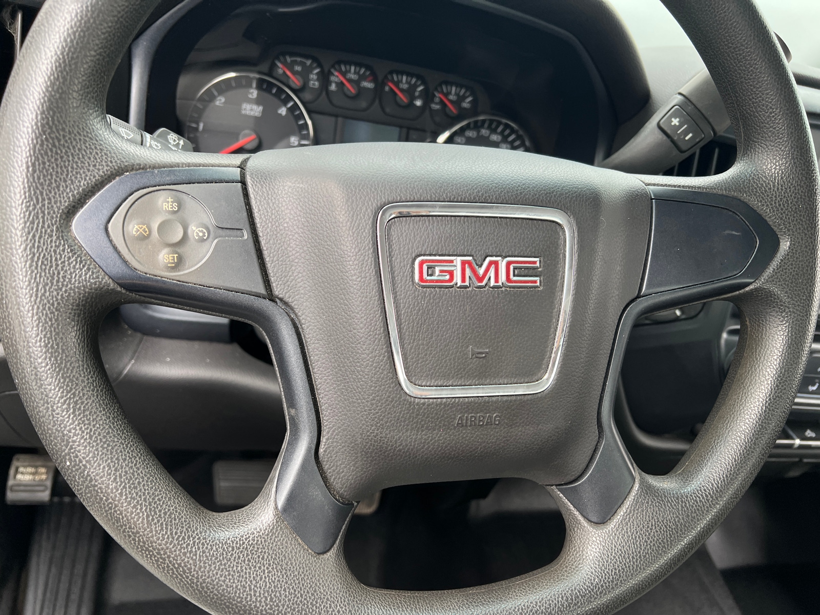 Thumbnail: 2019 GMC Sierra 2500 - 5
