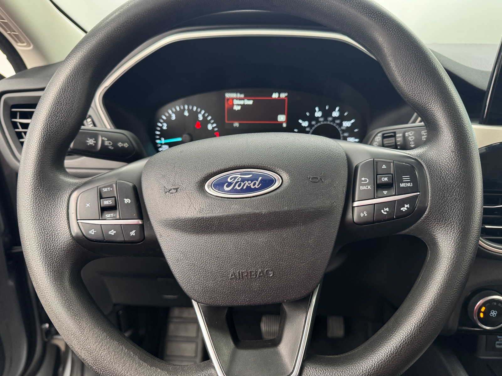 Thumbnail: 2021 Ford Escape - 5