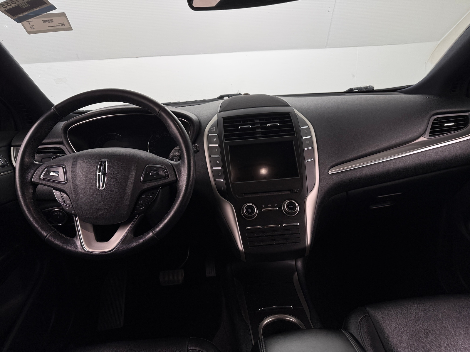 Thumbnail: 2017 Lincoln MKC - 2