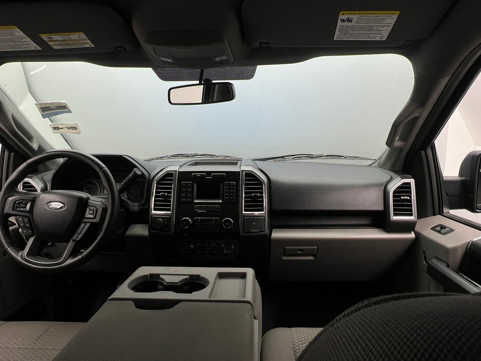Thumbnail: 2015 Ford Econoline - 3