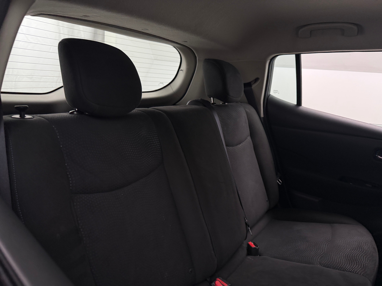 Thumbnail: 2015 Nissan Leaf - 6