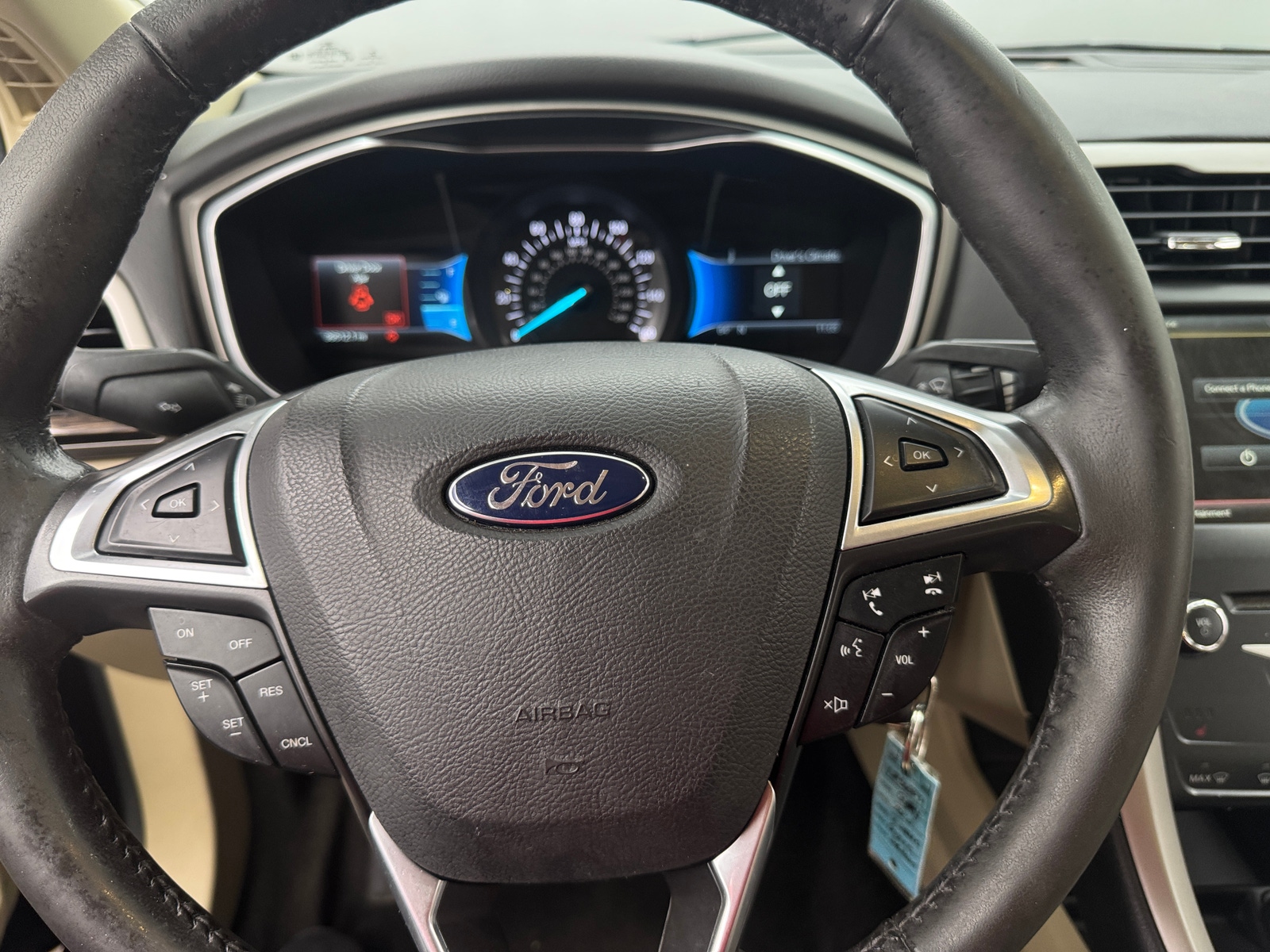Thumbnail: 2014 Ford Fusion - 4