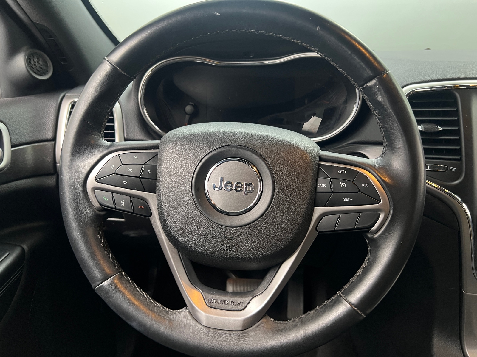 Thumbnail: 2018 Jeep Grand Cherokee - 5