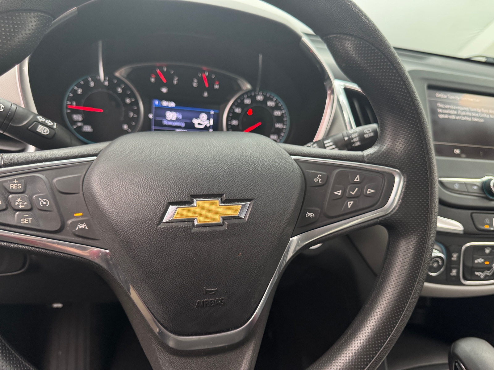 Thumbnail: 2022 Chevrolet Equinox - 5