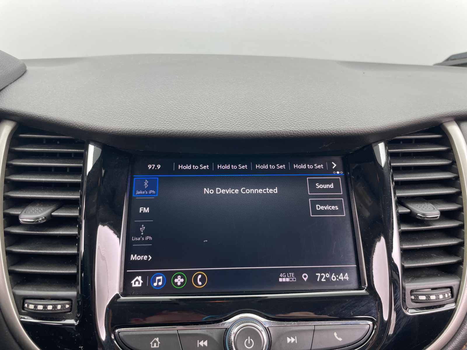 Thumbnail: 2020 Chevrolet Trax - 4