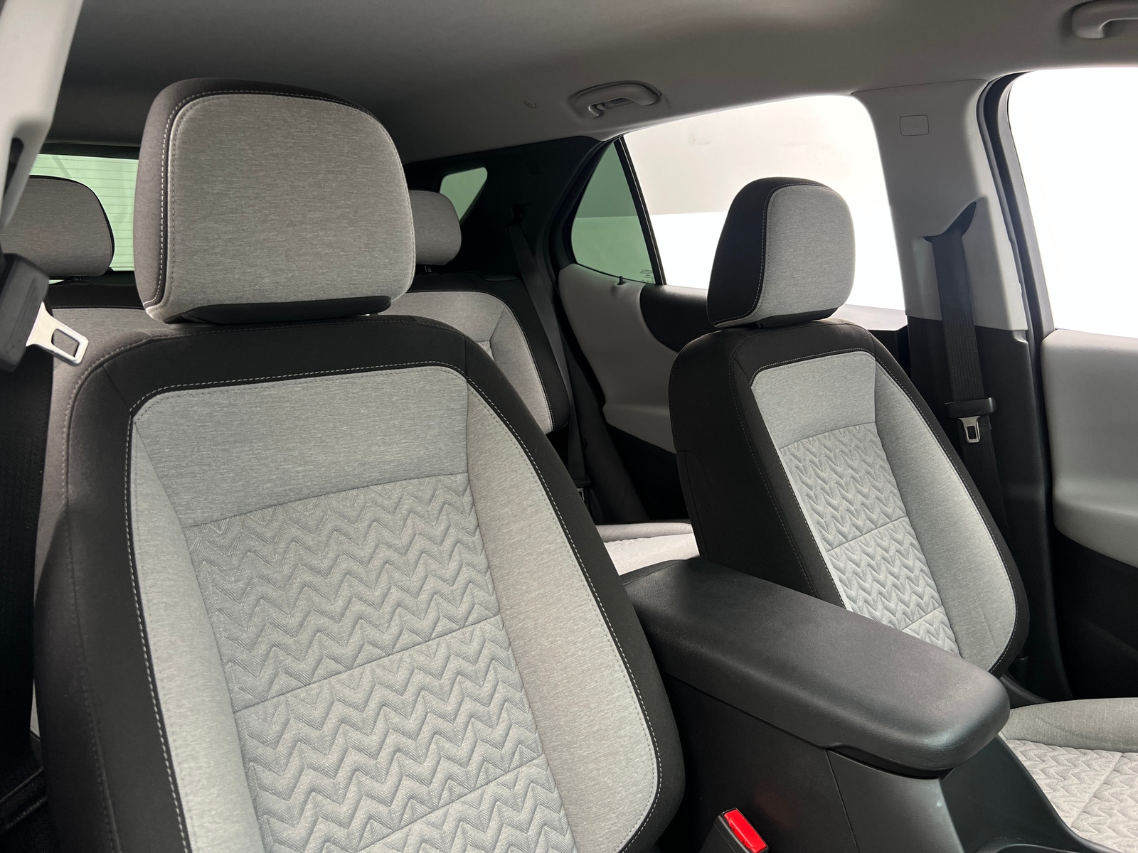 Thumbnail: 2023 Chevrolet Equinox - 2