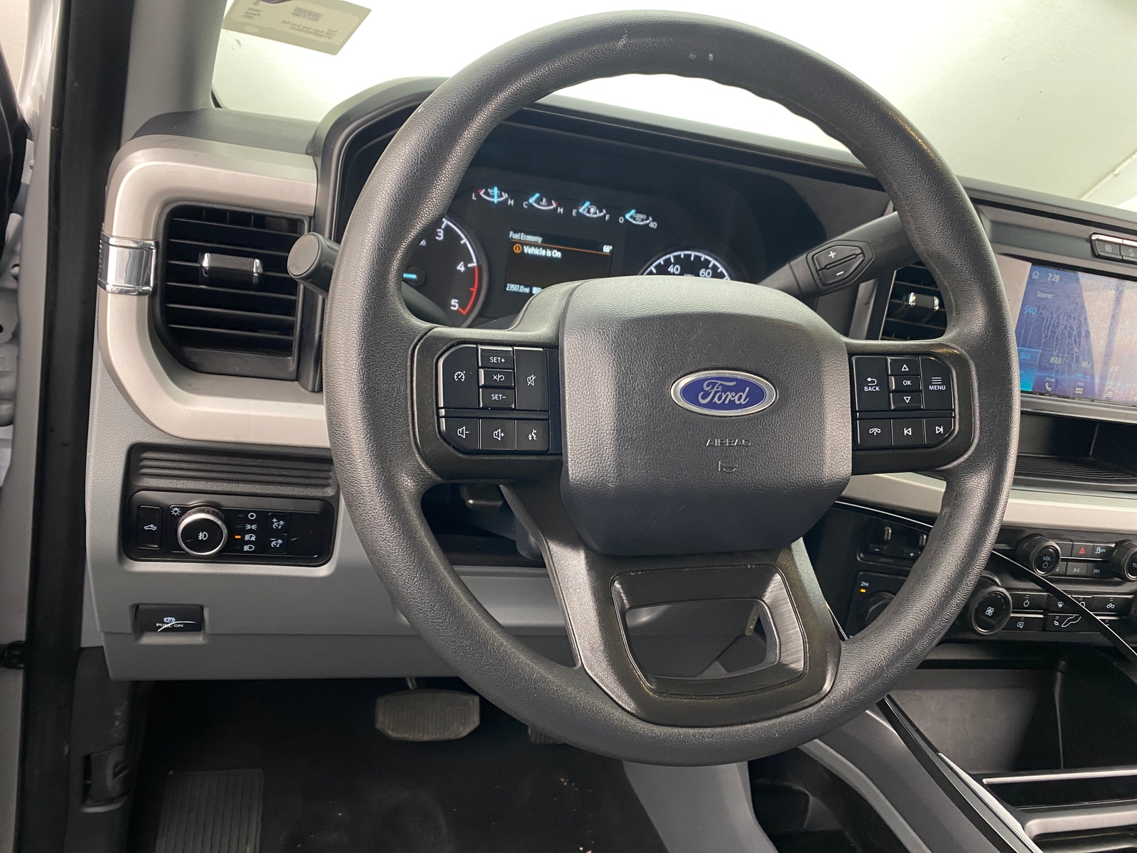 Thumbnail: 2025 Ford Econoline - 5