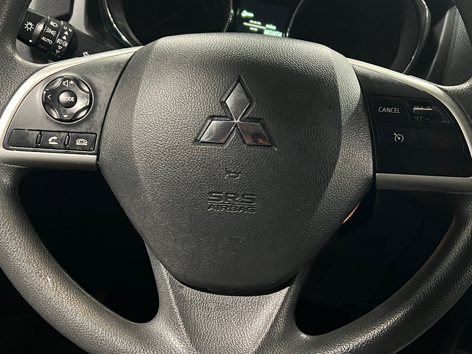 Thumbnail: 2022 Mitsubishi Outlander Sport - 5