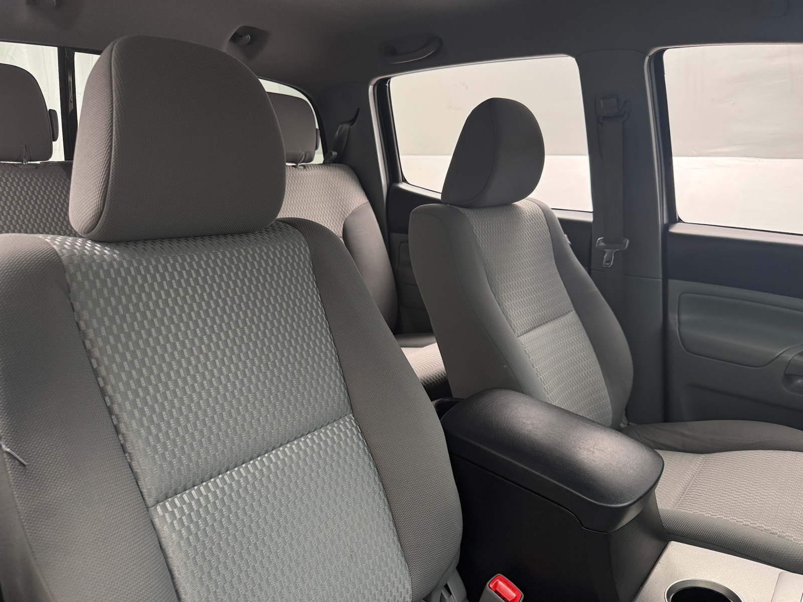 Thumbnail: 2015 Toyota Tacoma - 2