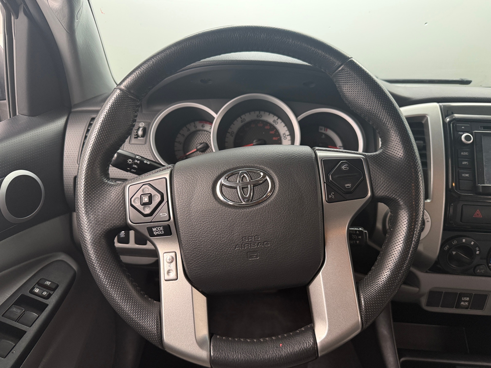 Thumbnail: 2015 Toyota Tacoma - 5