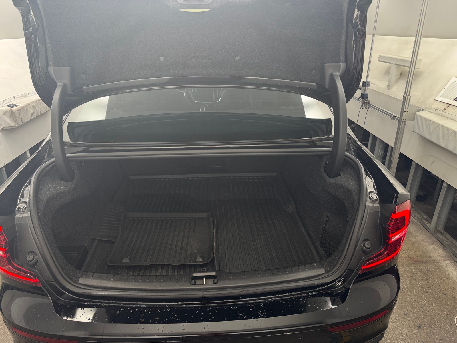Thumbnail: 2022 Volvo S60 - 6