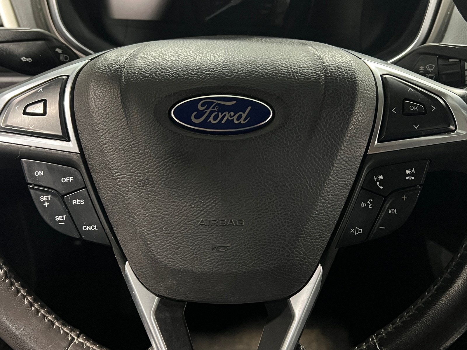 Thumbnail: 2016 Ford Fusion - 4