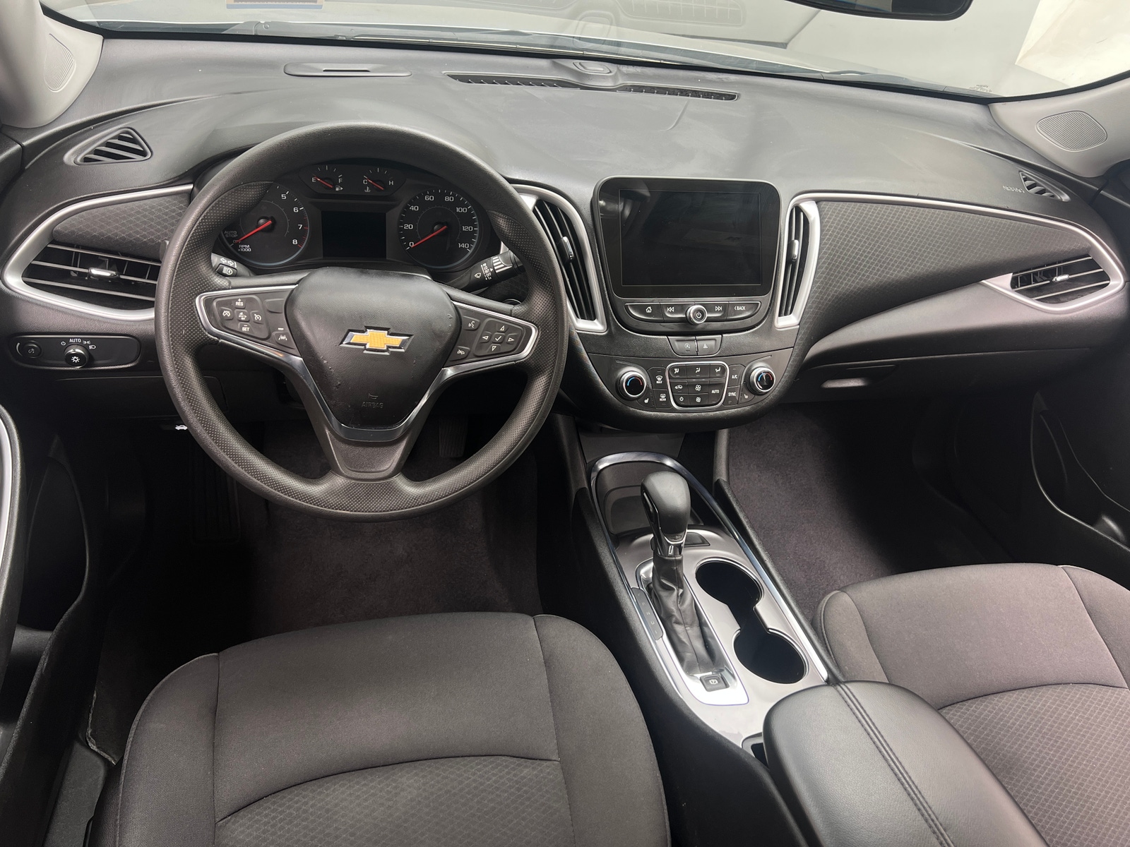 Thumbnail: 2023 Chevrolet Malibu - 3