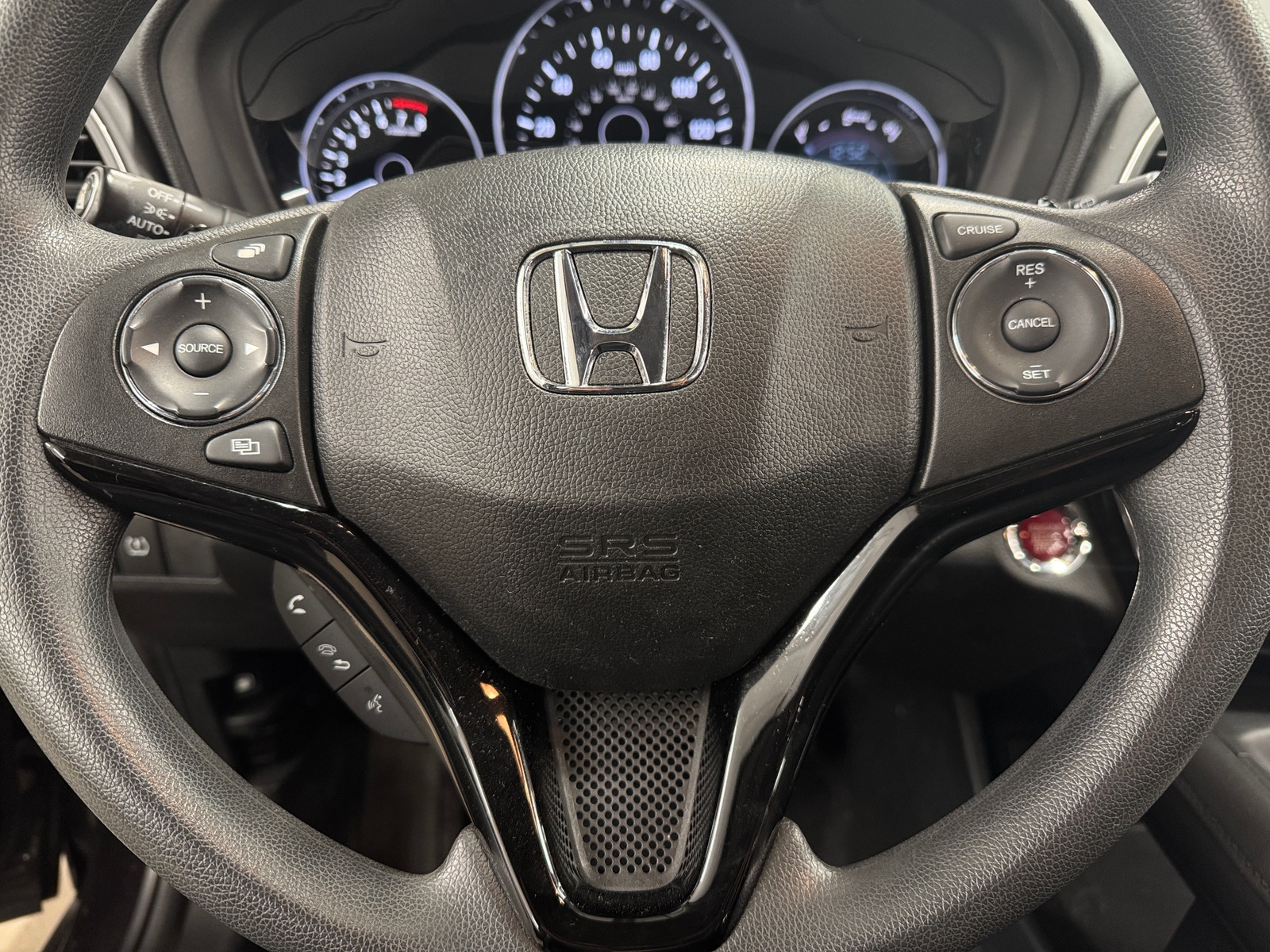Thumbnail: 2017 Honda HR-V - 5