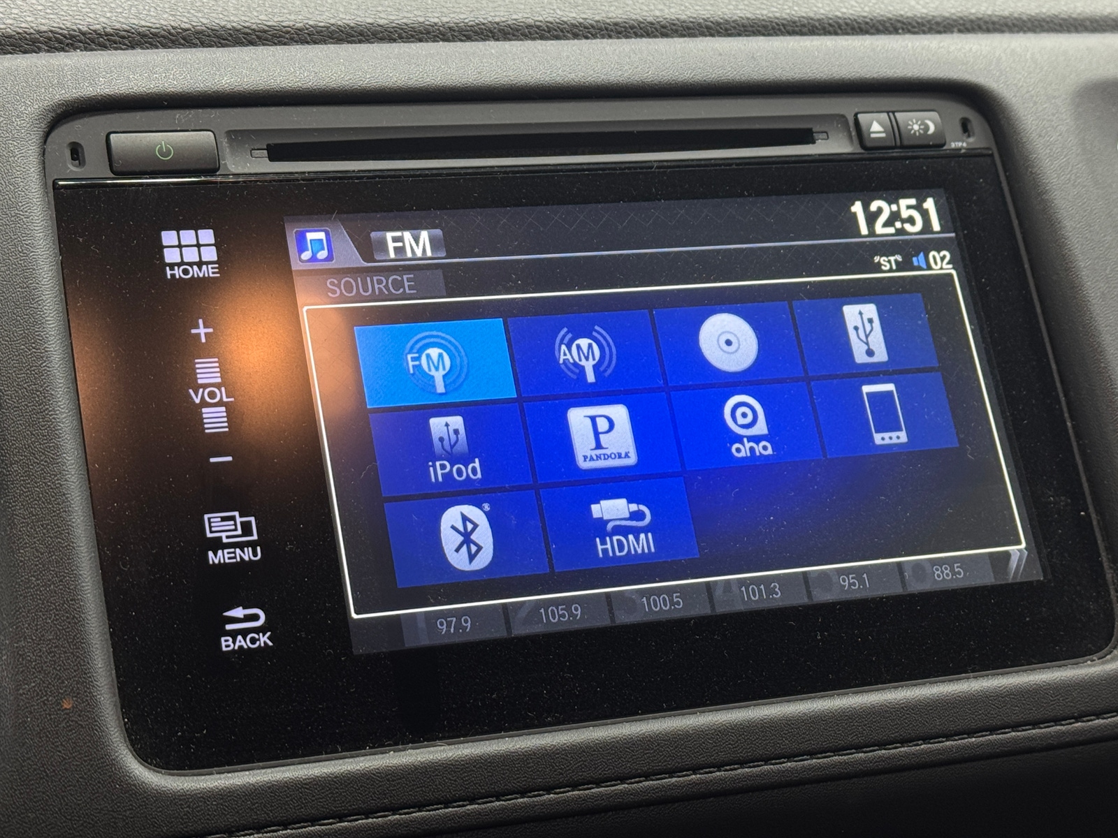 Thumbnail: 2017 Honda HR-V - 4