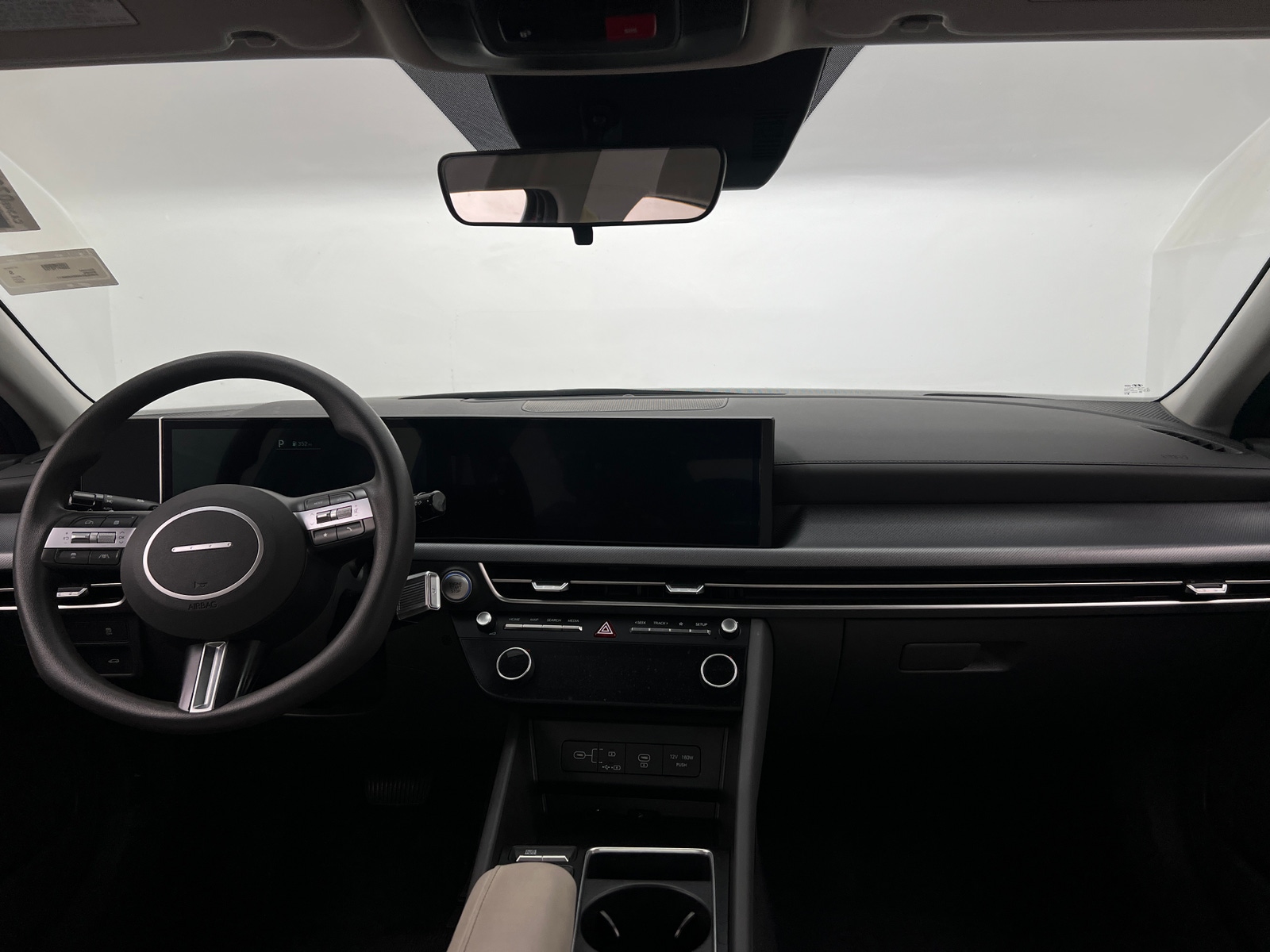 Thumbnail: 2025 Hyundai Sonata - 3