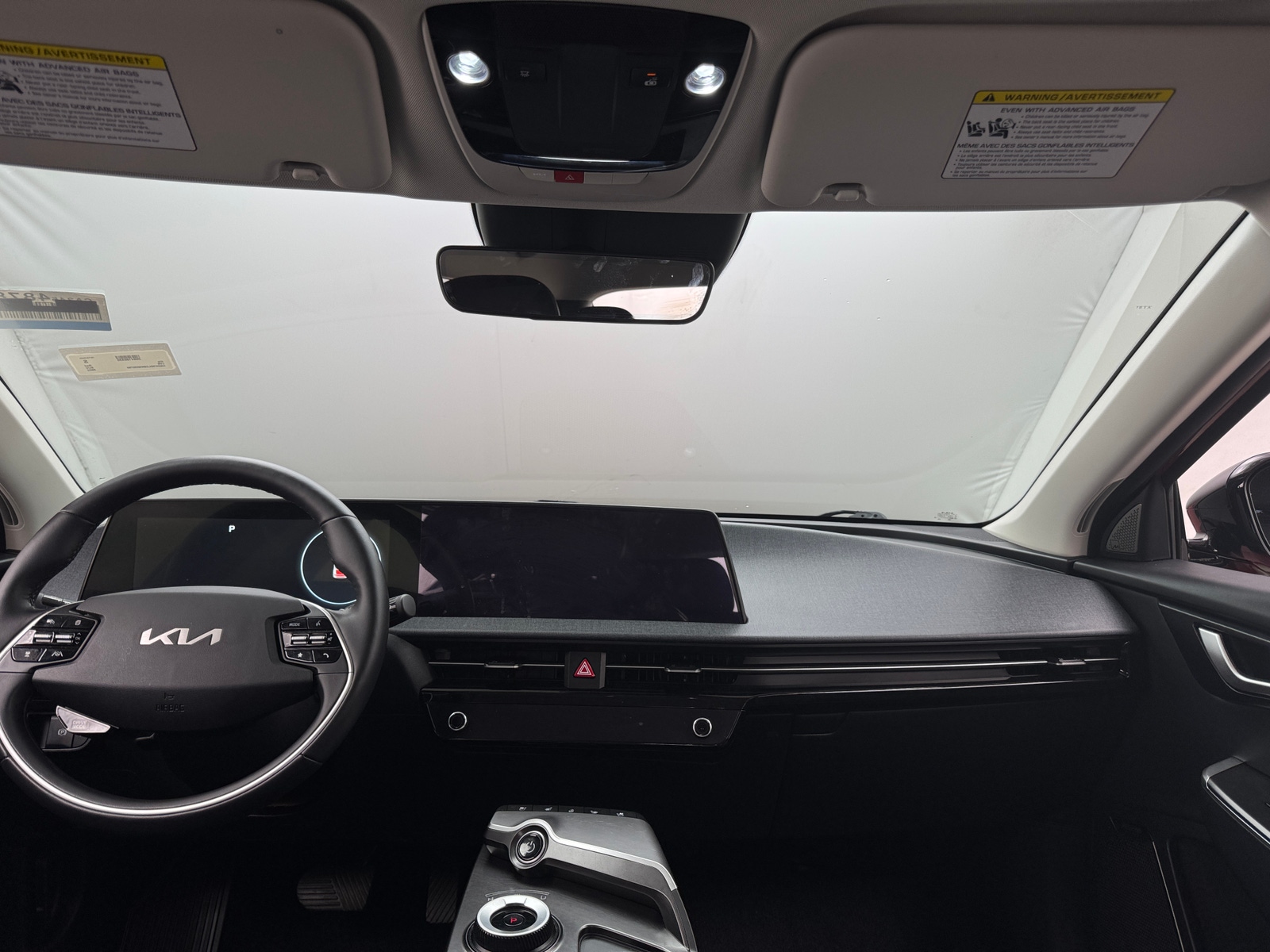 Thumbnail: 2022 Kia EV6 - 2