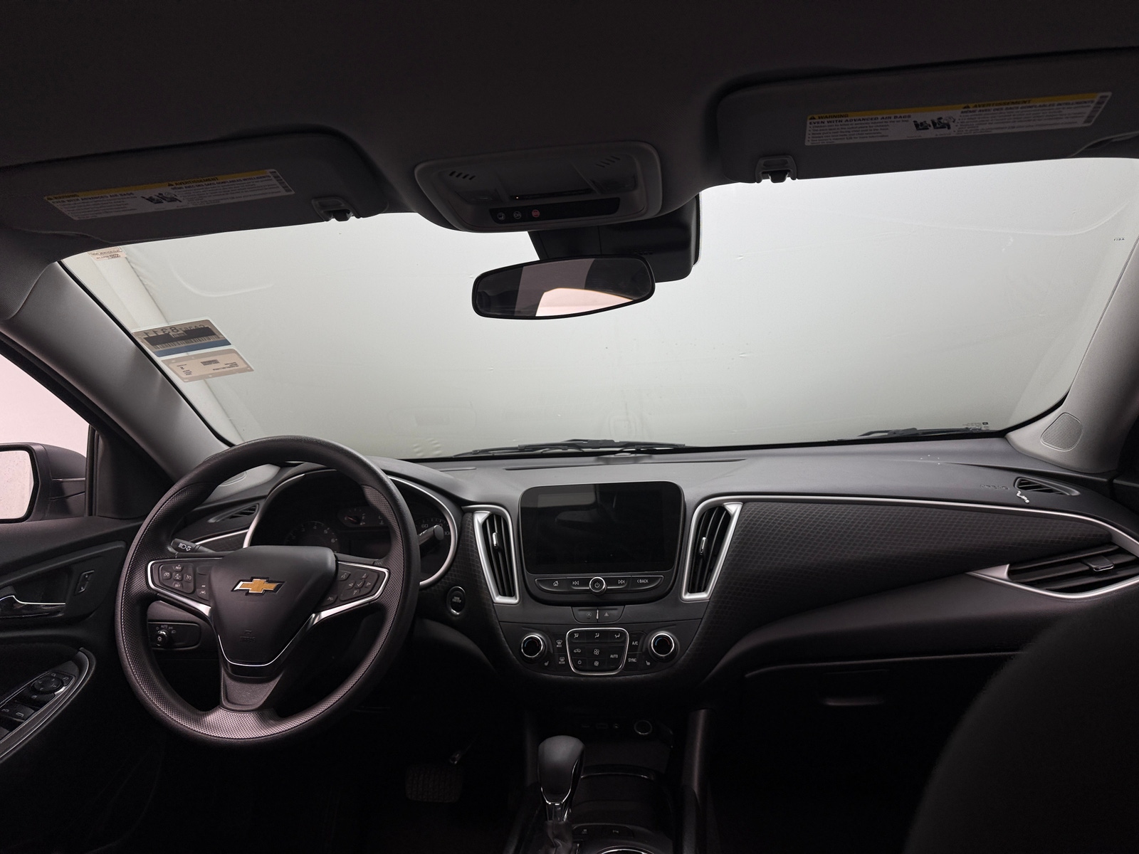 Thumbnail: 2024 Chevrolet Malibu - 3