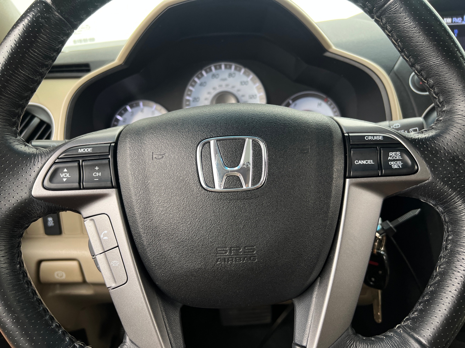 Thumbnail: 2012 Honda Pilot - 4