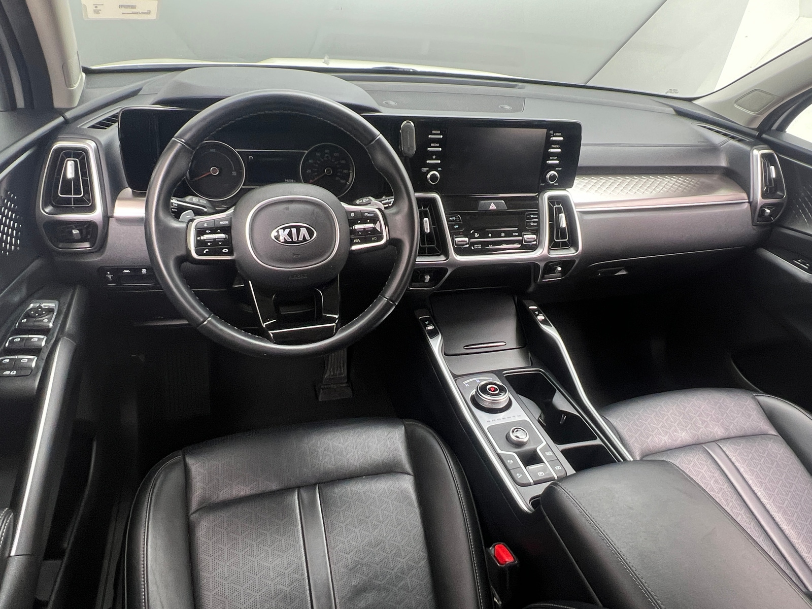 Thumbnail: 2021 Kia Sorento - 2