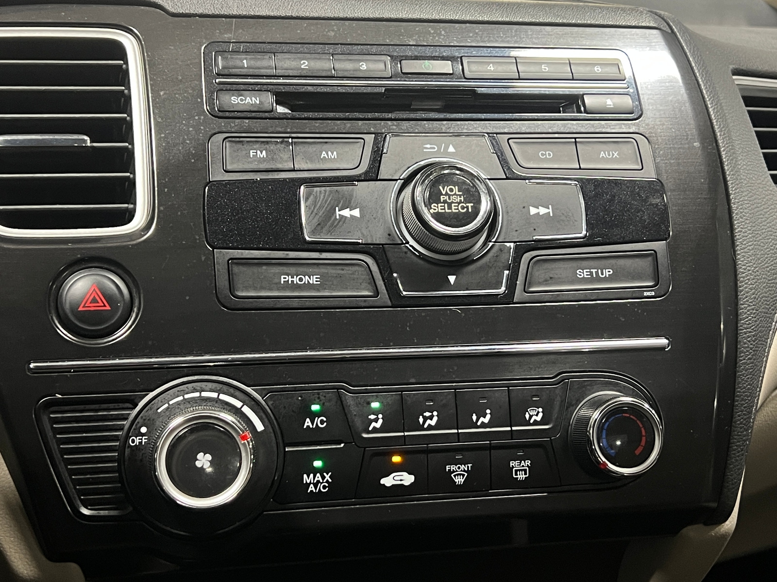 Thumbnail: 2013 Honda Civic - 4