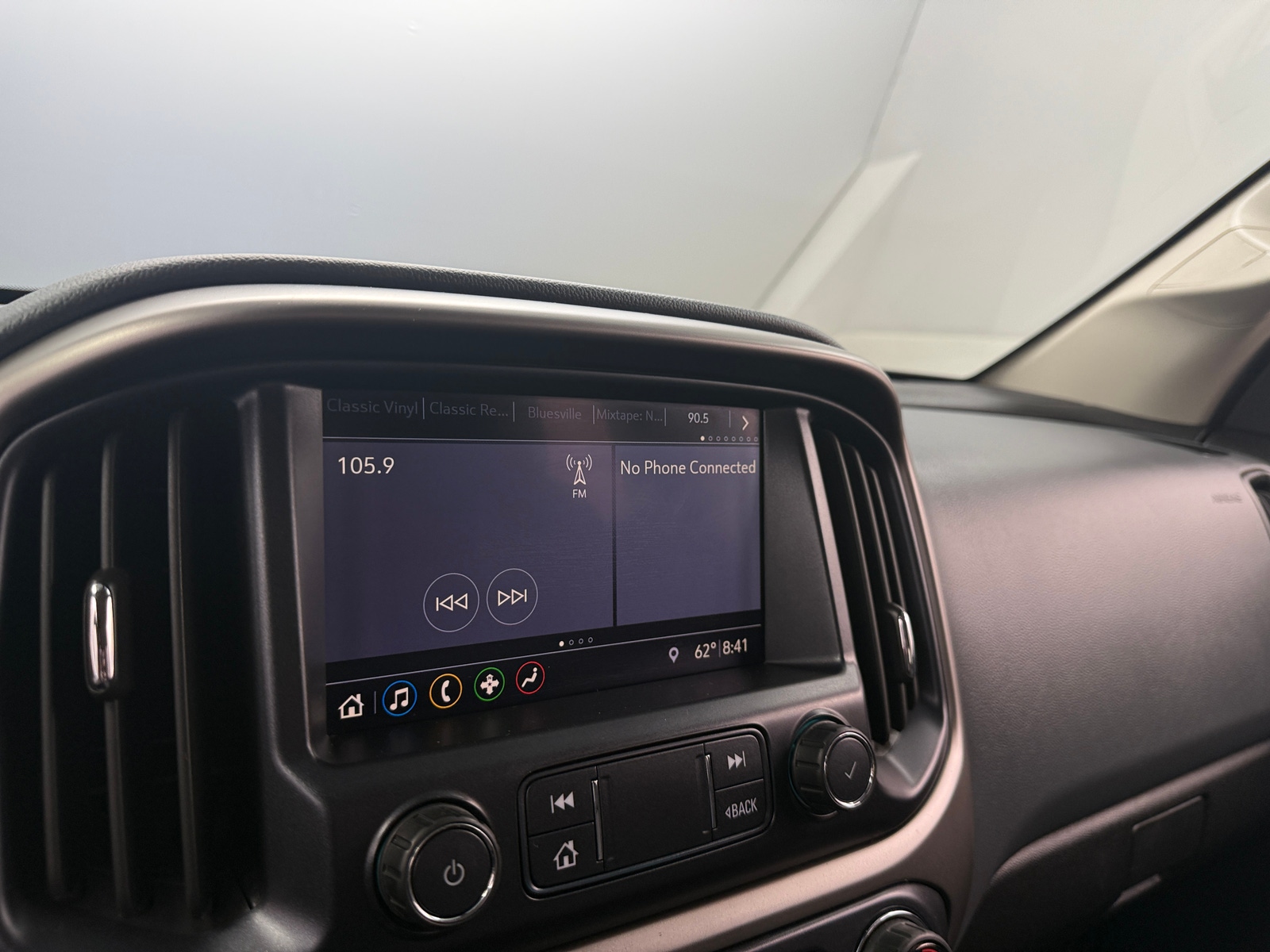 Thumbnail: 2019 Chevrolet Colorado - 4