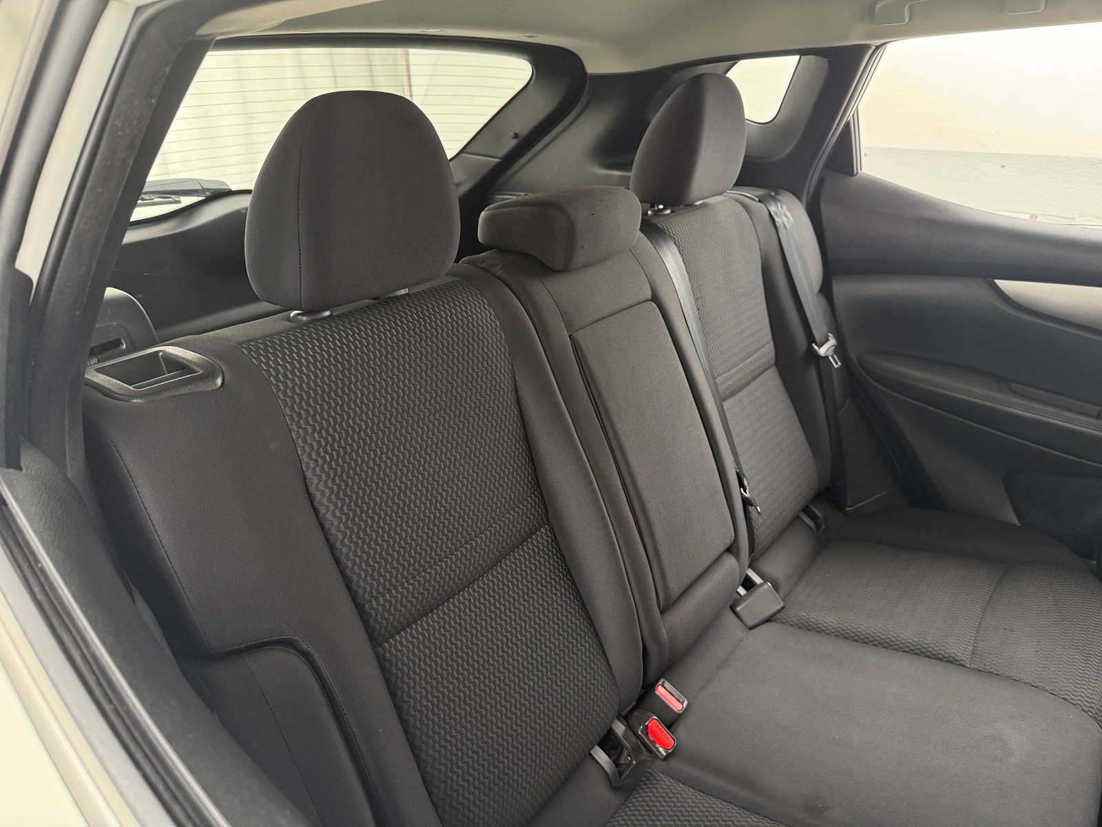 Thumbnail: 2021 Nissan Rogue Sport - 6