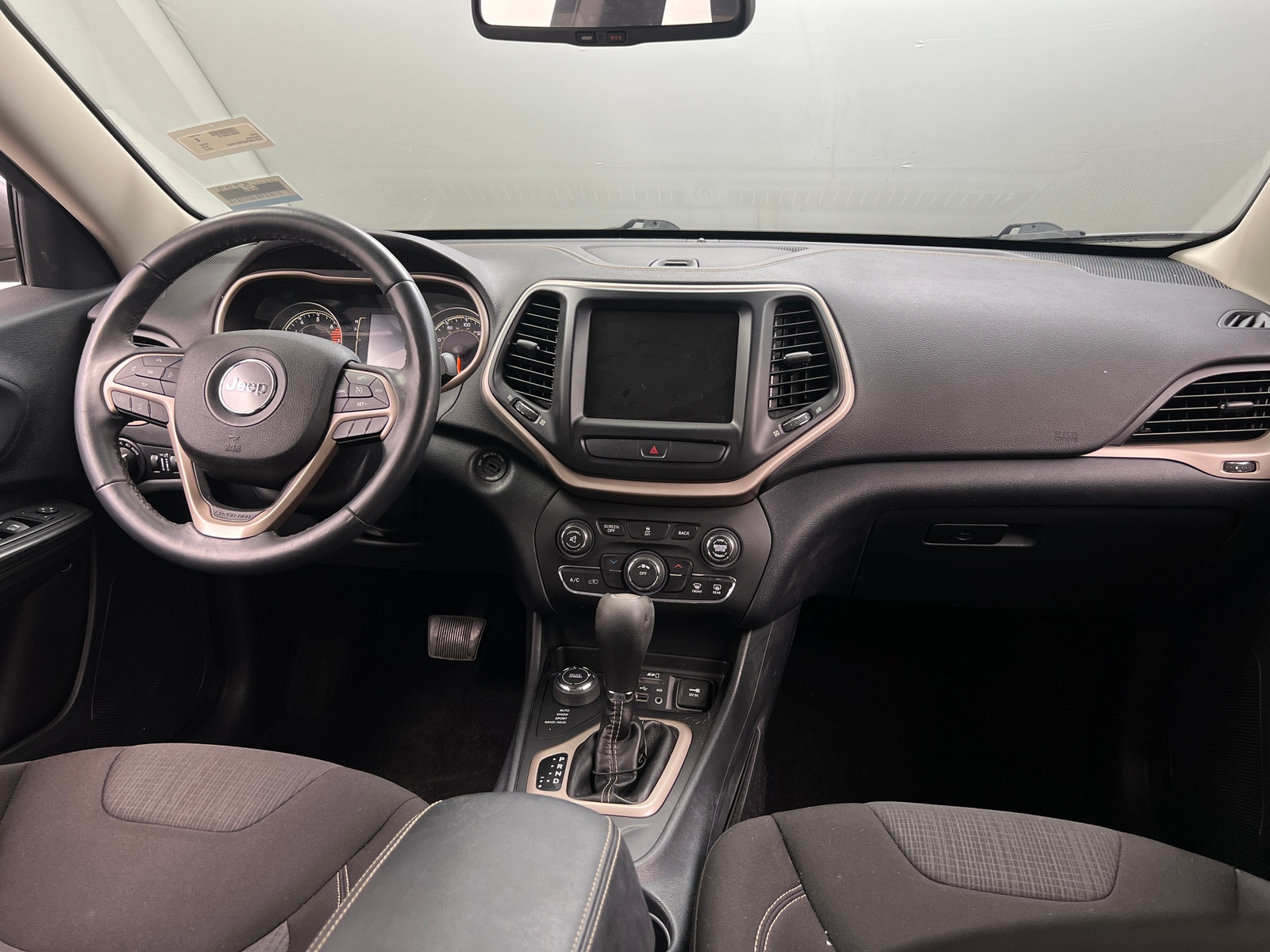 Thumbnail: 2016 Jeep Cherokee - 3