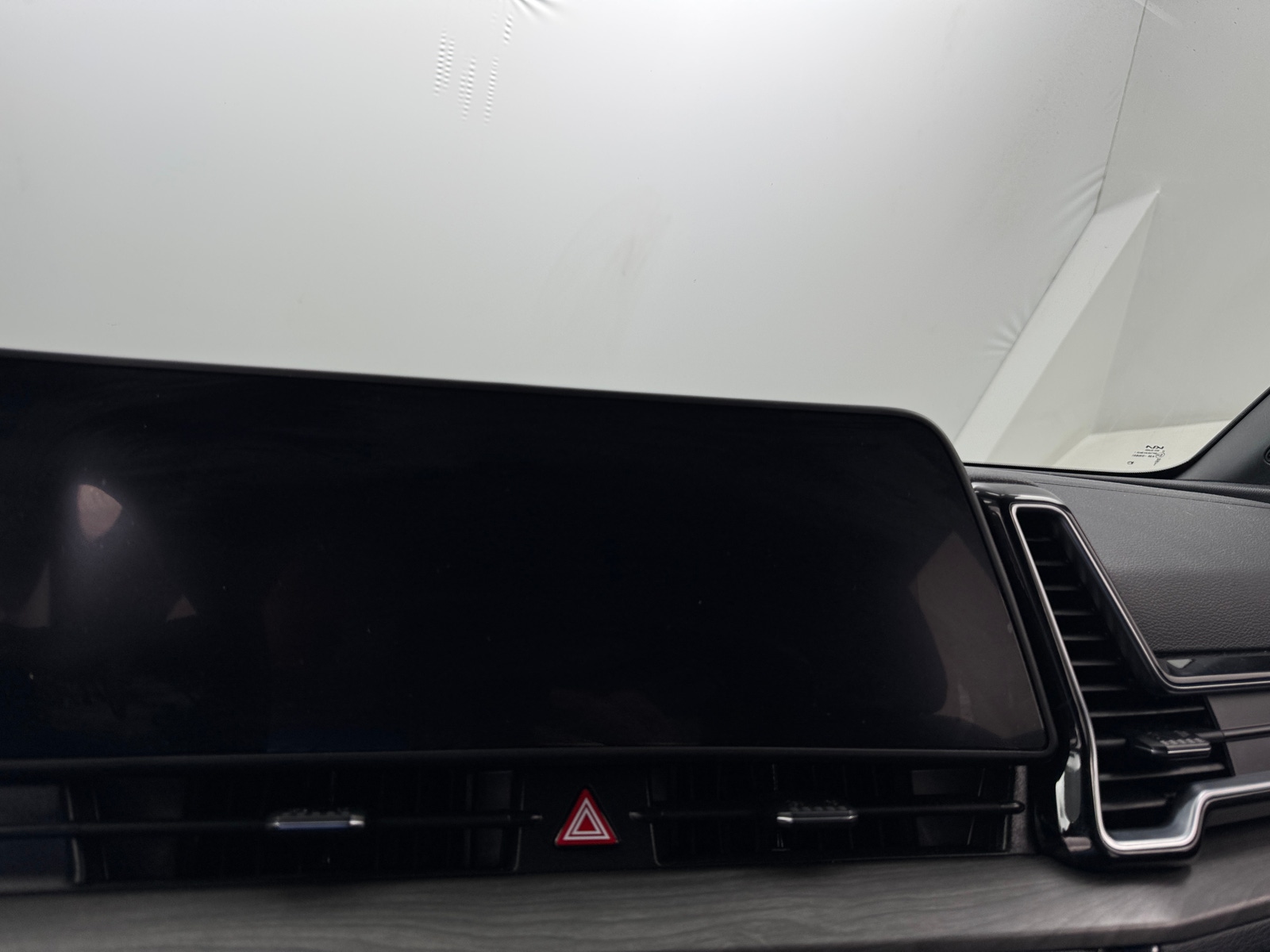 Thumbnail: 2025 Kia Sportage - 3