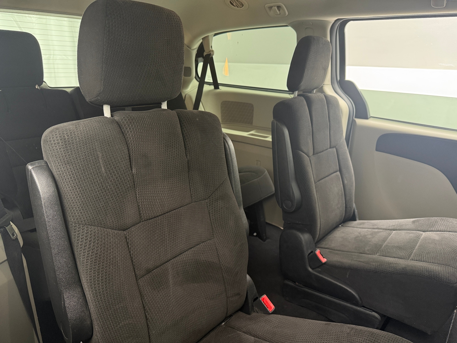 Thumbnail: 2018 Dodge Grand Caravan - 6
