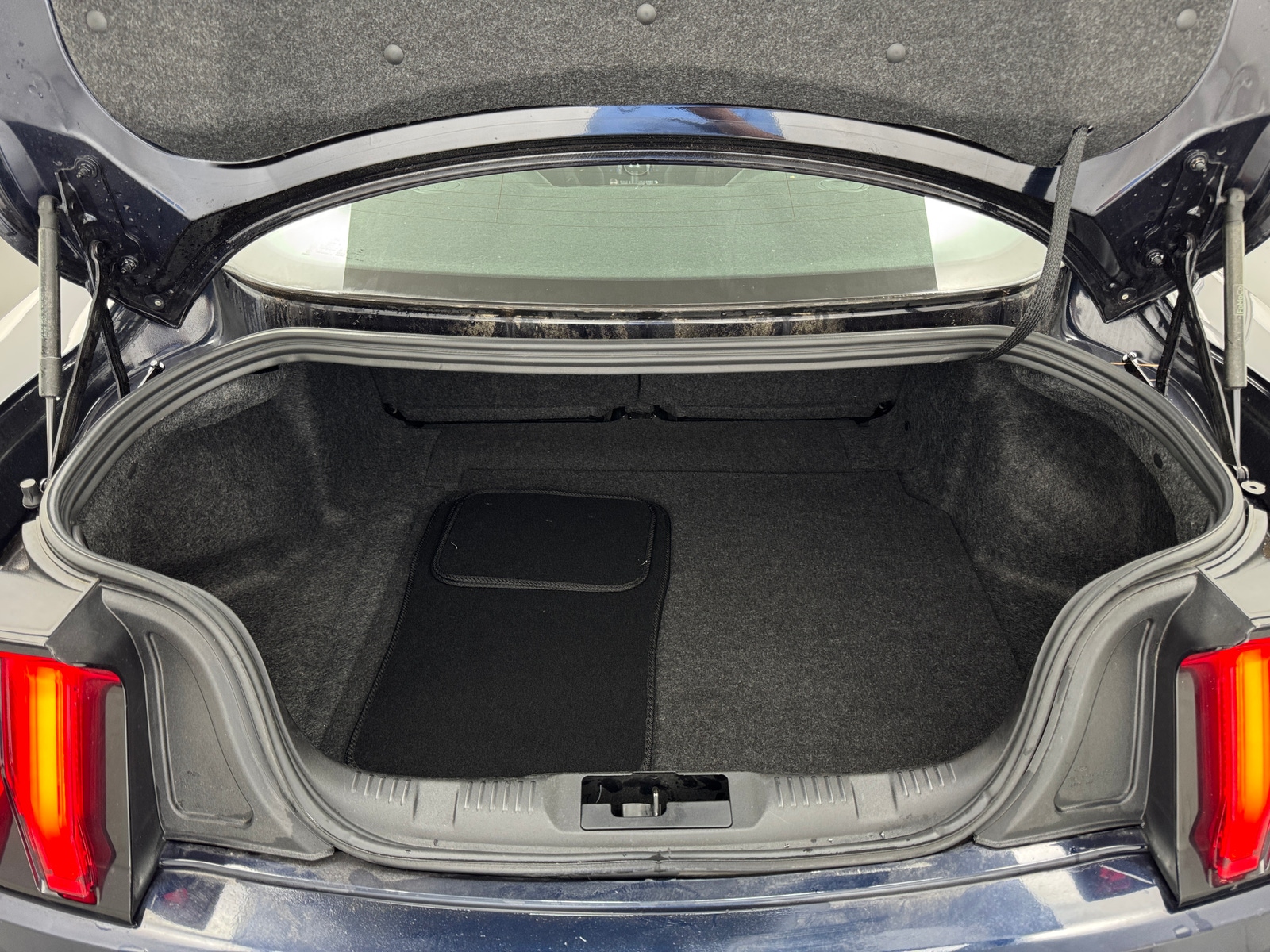 Thumbnail: 2021 Ford Mustang - 4