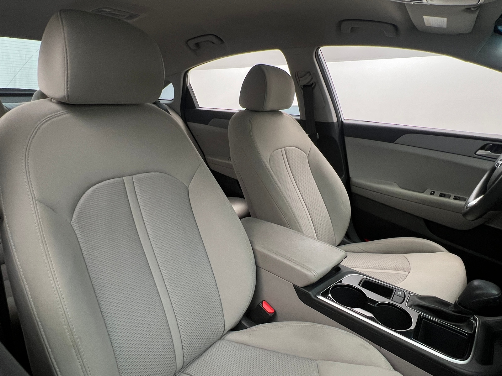 Thumbnail: 2019 Hyundai Sonata - 2